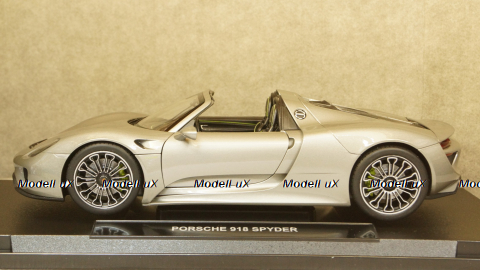 Porsche 918 Spyder 2011 silver, 18051, Welly 1:18