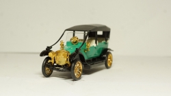 Руссо Балт С24-40 А22  09.1985 зеленый, 1:43