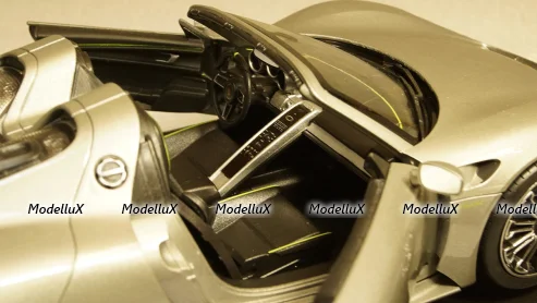 Porsche 918 Spyder 2011 silver, 18051, Welly 1:18
