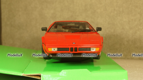 BMW M1 red, 24098, Welly 1:24