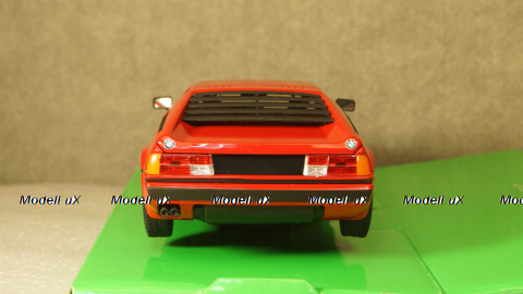 BMW M1 red, 24098, Welly 1:24