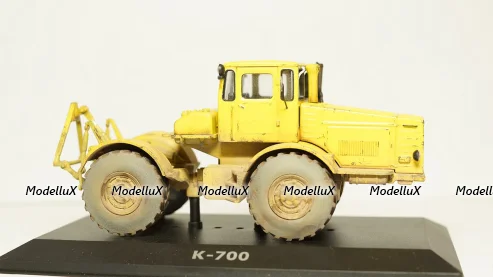 К 700 Кировец желтый со следами эксплуатации, 1:43