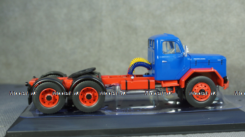 Magirus Jupiter 6X6 1960, IXO TR054 1:43