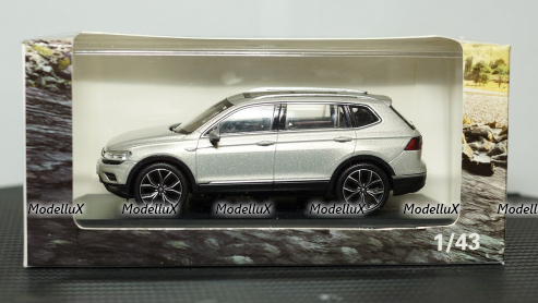 Volkswagen VW Teramont 2017 1:43