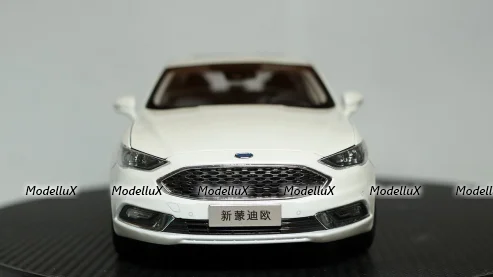 Ford Mondeo Fusion, Paudi 1:18