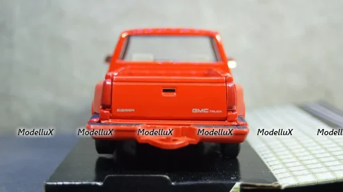 GMC Sierra GT Pickup red, MotorMax 1:24