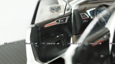 Ford Mondeo Fusion, Paudi 1:18