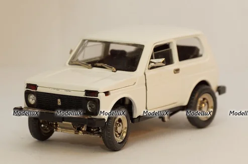 ЗАЗ 11055 Таврия Пикап "Укрпошта", TruckTyr 1:43
