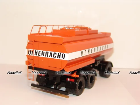 МЗКТ 6515 "Огнеопасно" с прицепом бочкой,  BY.VOLK 1:43