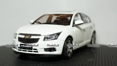 Chevrolet Cruze 1:18, Paudi 1:18