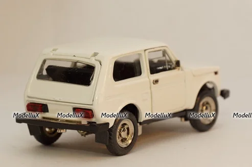 ЗАЗ 11055 Таврия Пикап "Укрпошта", TruckTyr 1:43