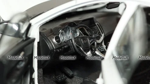 Chevrolet Cruze 1:18, Paudi 1:18