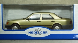 Mercedes 200D W124 1984 metallic-light green, 18205, MCG 1:18