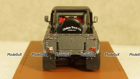 Land Rover Defender PICK-UP 6X6 FLYING HUNTSMAN 2016, PM001, PERFECT-MODELS 1:43