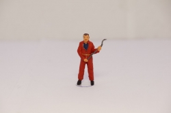 Фигурка автомеханик с монтировкой