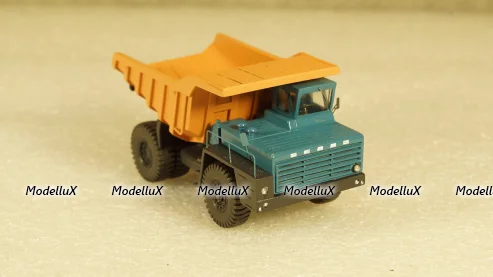 БЕЛАЗ 540А карьерный самосвал синий/оранжевый, Бригадир 1:87