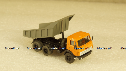 Камаз 5511 оранжевый/серый, Бригадир 1:87