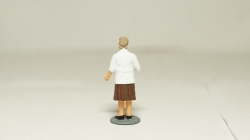 Фигурка Продавщица пива-кваса, Артель "Universal" 1:43 