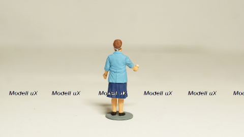 Фигурка Продавщица с мороженым, Артель "Universal" 1:43 