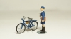 Фигурка Почтальонша с велосипедом, Артель "Universal" 1:43 