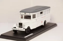 ЗИС 8 санитарный городской, Miniclassic 1:43