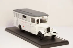 ЗИС 8 санитарный городской, Miniclassic 1:43
