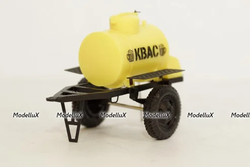 Прицеп цистерна АЦПТ-0,9 "Квас" 1982 г. (c черной надписью)