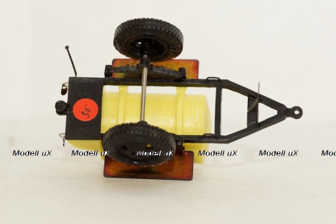 Прицеп цистерна АЦПТ-0,9 "Квас" 1982 г. (c черной надписью)