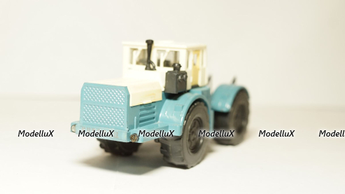 К 700 Кировец, 1:43