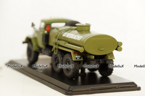 ЗИЛ 131 бензовоз, TruckTyr 1:43