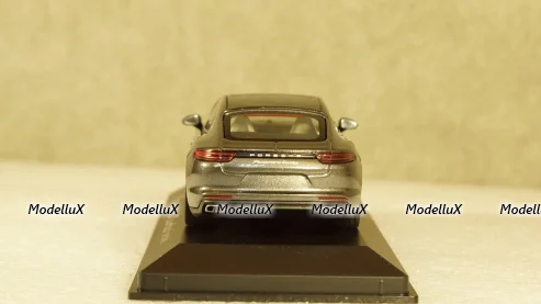 Porsche Panamera Turbo (2. Gen.) Executive agate gray metallic, Herpa 1:43