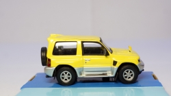 Mitsubishi Pajero, yellow, Cararama 1:43