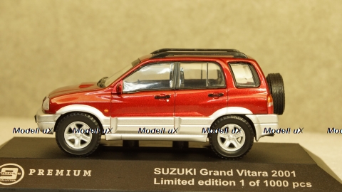 Suzuki Grand Vitara 2001 red/grey, Triple9 1:43