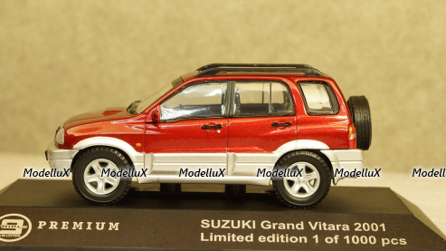 Suzuki Grand Vitara 2001 red/grey, Triple9 1:43