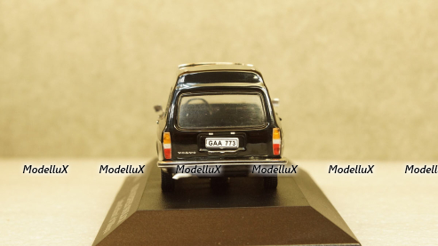 Volvo 145 1969 Express black, Triple9 1:43