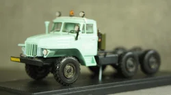 Урал 375д, тягач, OrisModel 1:43