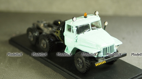 Урал 375д, тягач, OrisModel 1:43