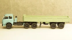 МАЗ 515 с полуприцепом МАЗ-5205 1965, H860, НАП 1:43