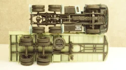МАЗ 515 с полуприцепом МАЗ-5205 1965, H860, НАП 1:43