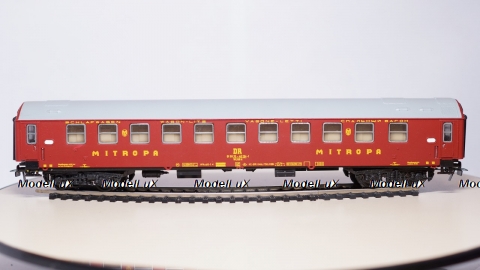 Вагон спальный, масштаб HO 1:87