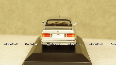 BMW M3 (E30) 1987 silver, 940020302, Maxichamps 1:43