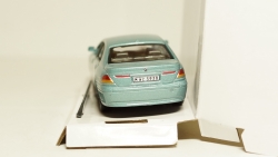 BMW 7 Series бирюзовая, Cararama 1:43