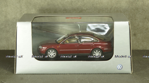 Volkswagen Passat B5 dark red, Schuco 1:43