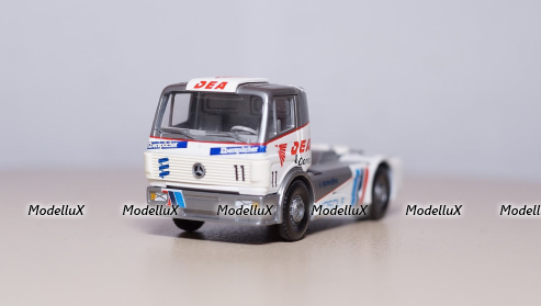 Mercedes, кольцевые гонки, 1:87