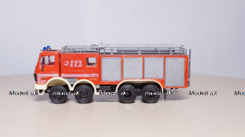 Mercedes пожарный, 4-х осный, Wiking 1:87