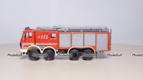 Mercedes пожарный, 4-х осный, Wiking 1:87