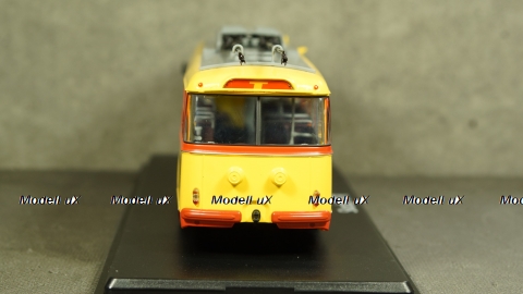 Троллейбус Skoda-9TR, 1961, красно-жёлтый, SSM4041, SSM 1:43