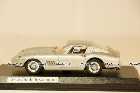 Ferrari 275 GTB/4 Commendatore
