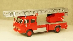 Saviem S7 пожарное депо с лестницей красный, Atlas 1:43