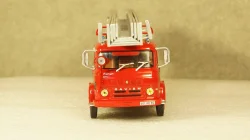 Saviem S7 пожарное депо с лестницей красный, Atlas 1:43